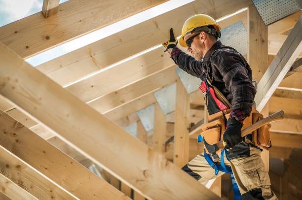 Best Emergency Roof Repair  in Chesaning, MI